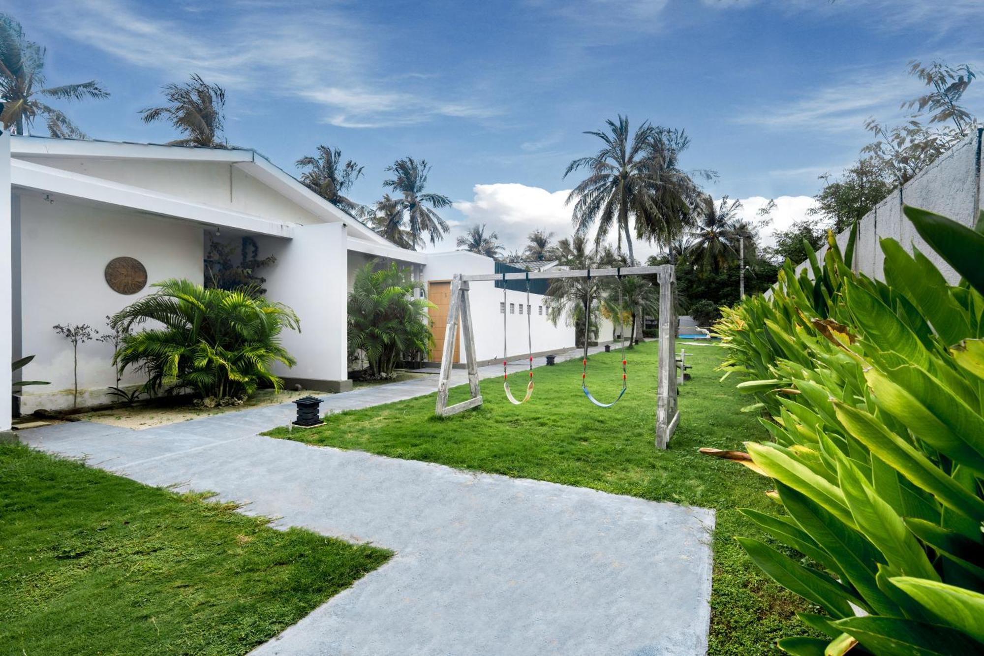 Gili Khayangan Villas Джили Трауанган Екстериор снимка